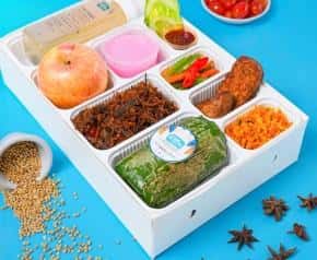 12 Pilihan Paket Nasi Box untuk Acara Syukuran Pernikahan