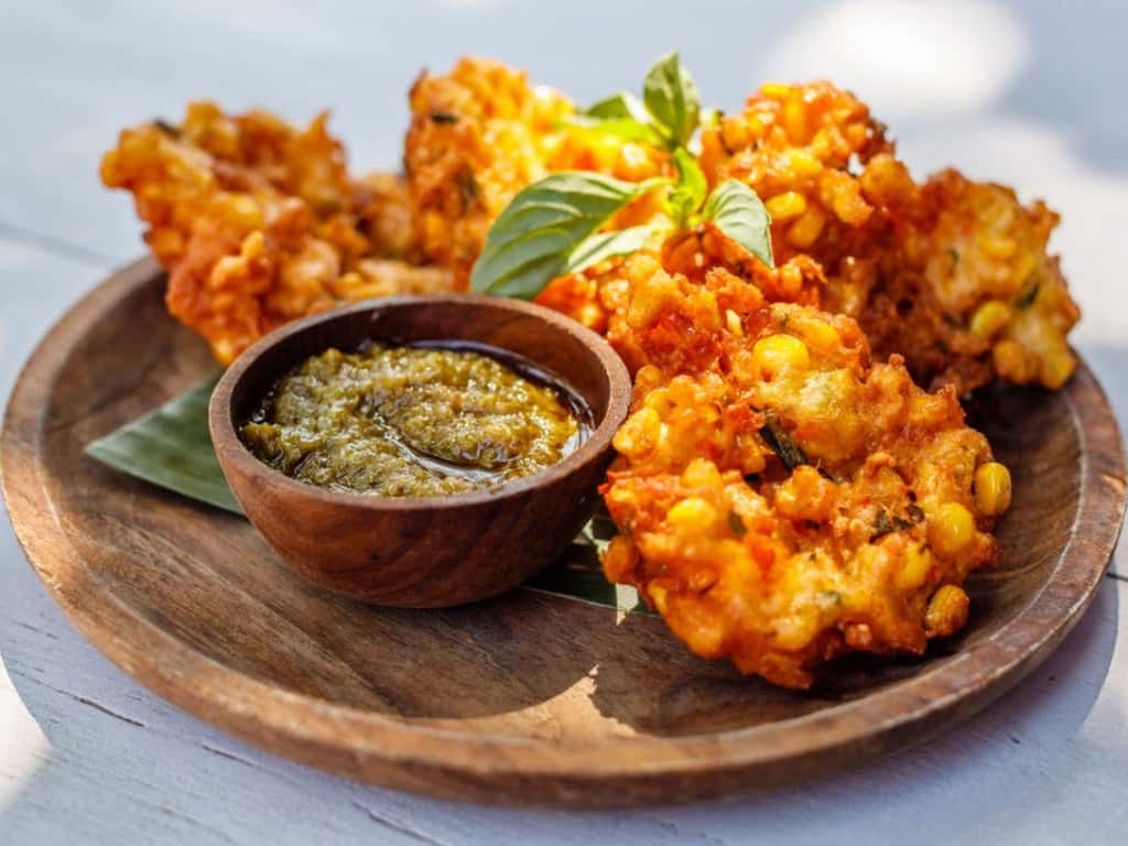 Cocok untuk Camilan Keluarga! Resep Bakwan Jagung Renyah dan Gurih